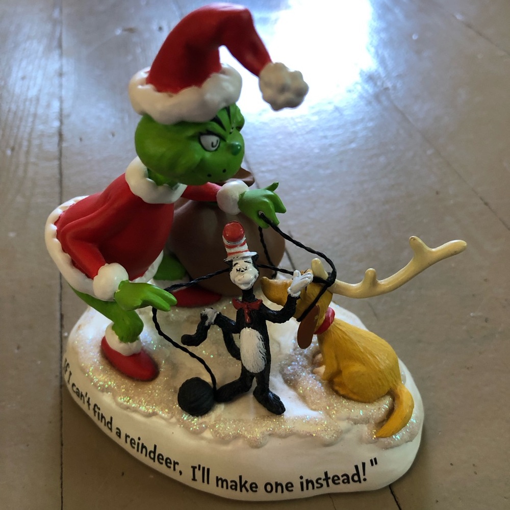 Grinch and Max Christmas Figurine